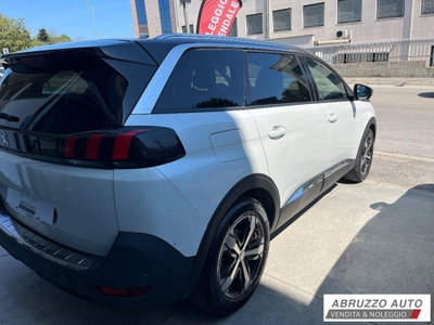 Peugeot 5008 PureTech Turbo 130 S&S EAT8 Allure (4)