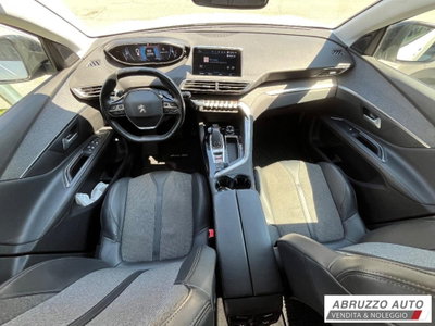 Peugeot 5008 PureTech Turbo 130 S&S EAT8 Allure (7)