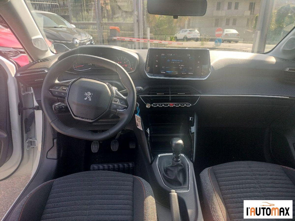 Peugeot 208 1.2 puretech Allure s&s 100cv (10)