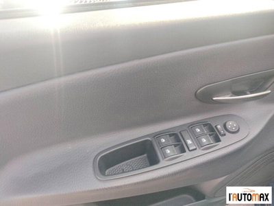 Lancia Ypsilon 1.2 69 CV 5 porte Gold (8)