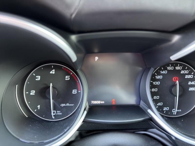 Alfa Romeo Stelvio Stelvio 2.2 Turbodiesel 190 CV AT8 Q4 Ti (14)