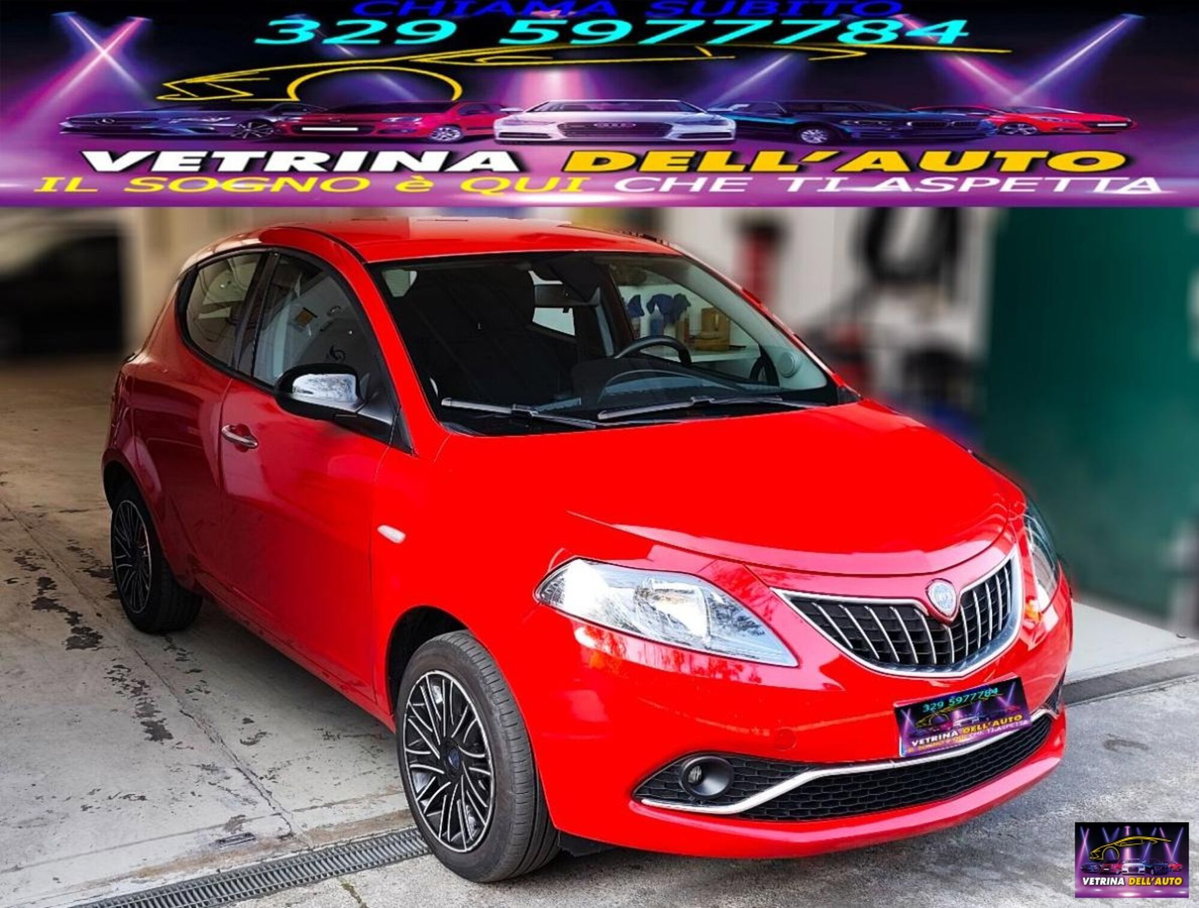 Lancia Ypsilon 1.0 FireFly 5 porte S&S Hybrid Gold Plus