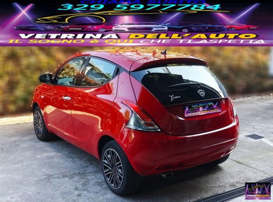 Lancia Ypsilon 1.0 FireFly 5 porte S&S Hybrid Gold Plus (7)