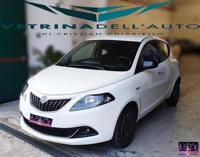 Lancia Ypsilon 1.0 FireFly 5 porte S&S Hybrid Gold Plus usata
