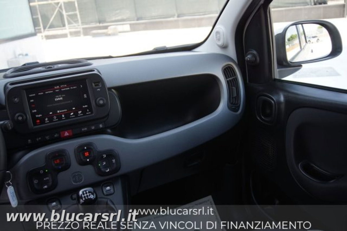 Fiat Panda Cross 1.0 firefly hybrid Cross s&s 70cv 5p.ti (9)