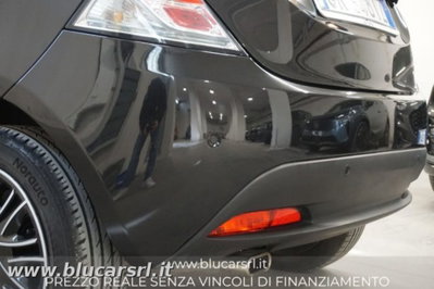 Lancia Ypsilon 1.0 FireFly 5 porte S&S Hybrid Gold Plus (17)