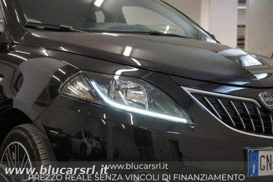 Lancia Ypsilon 1.0 FireFly 5 porte S&S Hybrid Gold Plus (18)