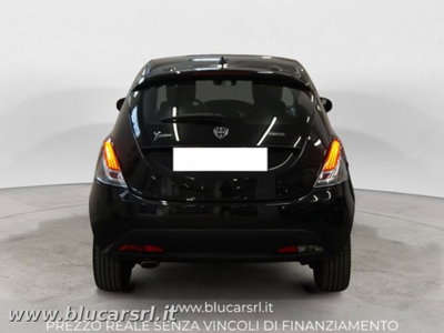 Lancia Ypsilon 1.0 FireFly 5 porte S&S Hybrid Ecochic Gold (4)