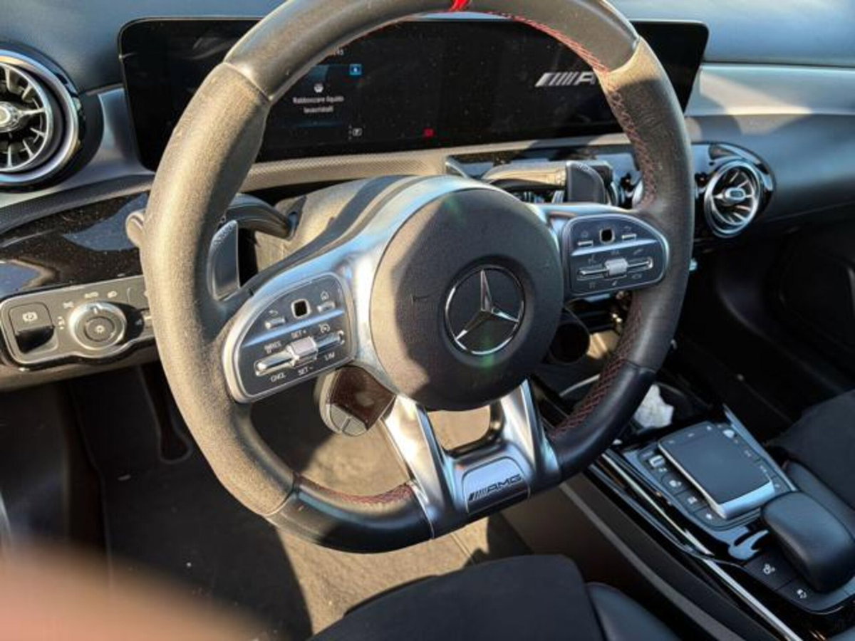Mercedes-Benz Classe A 45S AMG 4Matic+ (5)