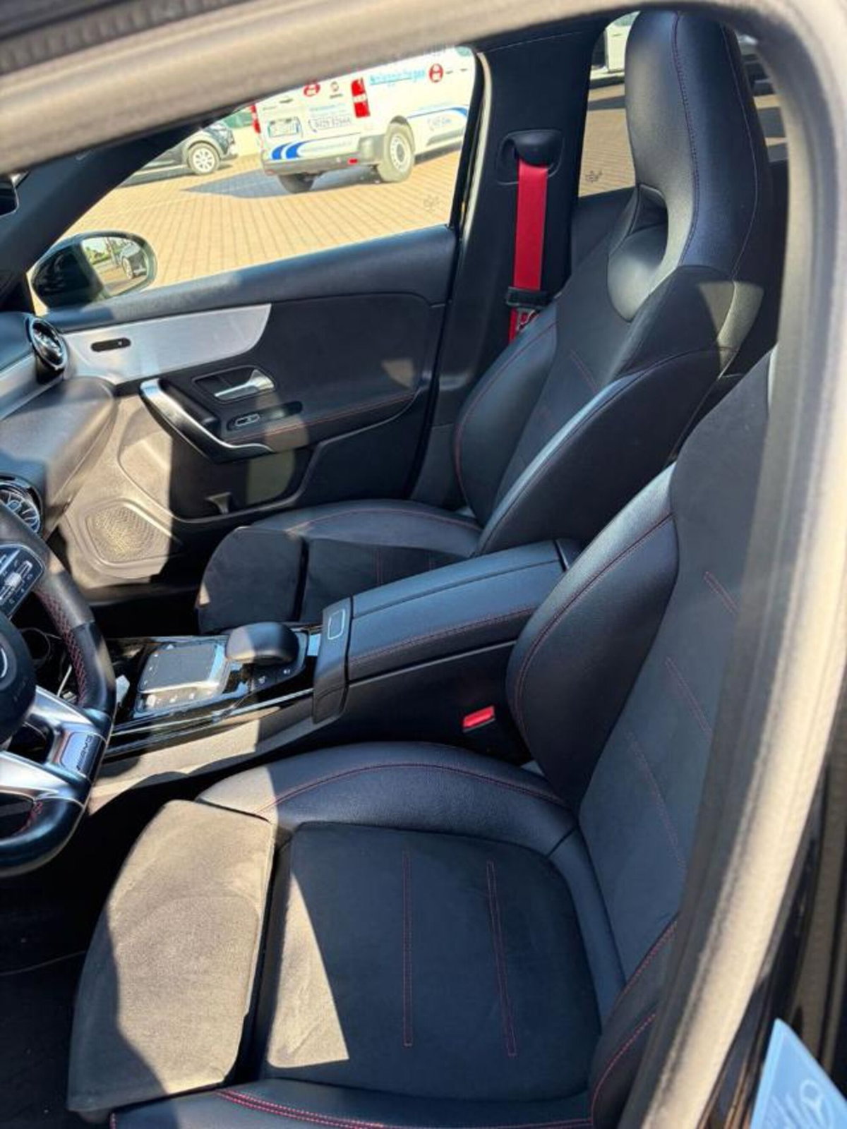 Mercedes-Benz Classe A 45S AMG 4Matic+ (6)