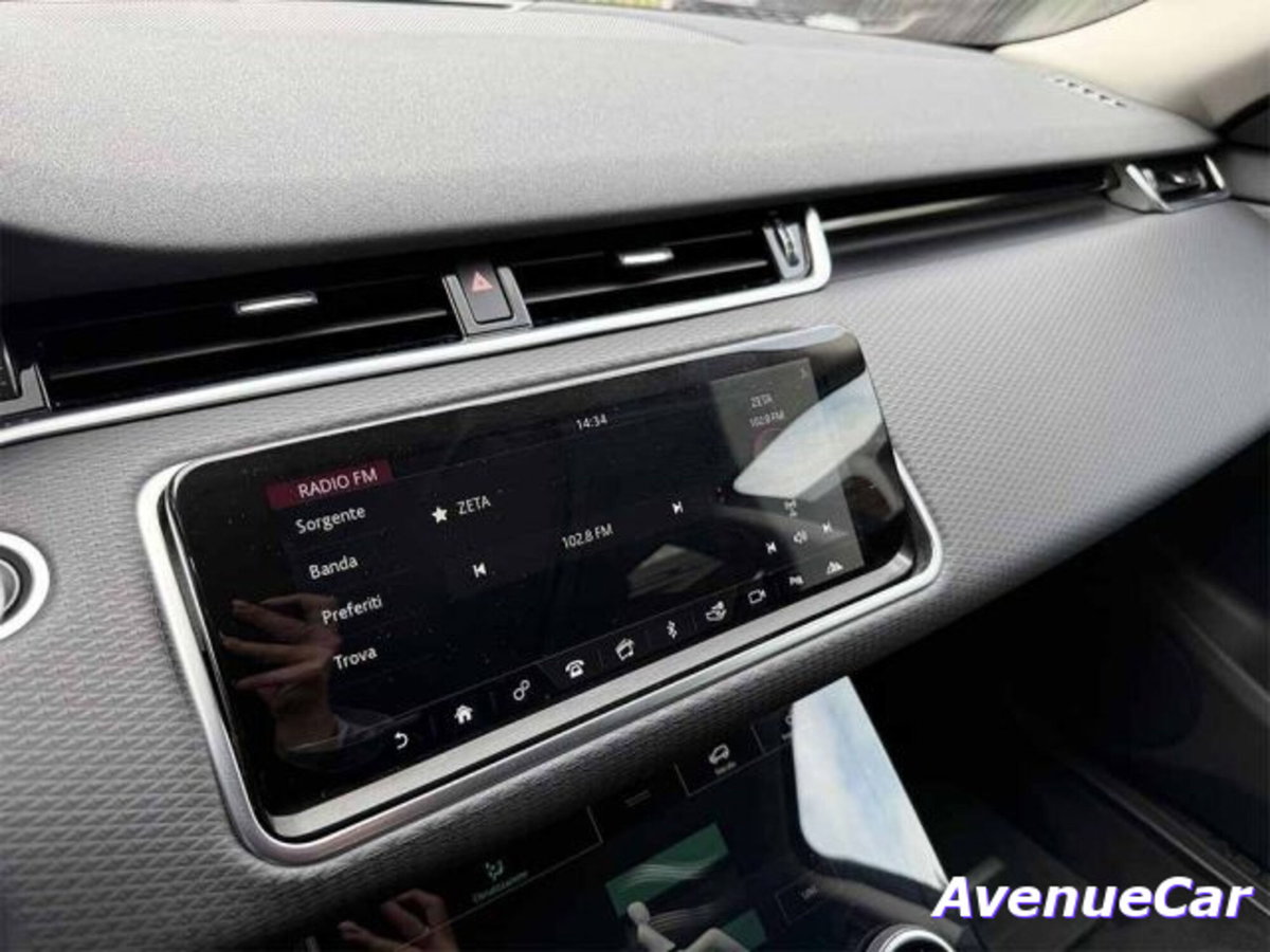Land Rover Range Rover Evoque 2.0D I4-L.Flw 150 CV AWD Auto HSE (15)
