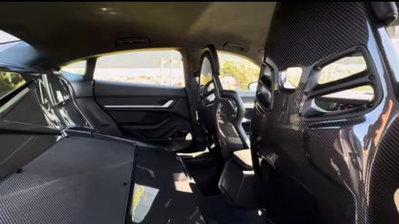 Porsche Taycan Turbo GT con pacchetto Weissach (10)