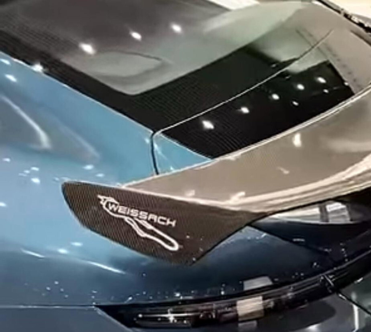 Porsche Taycan Turbo GT con pacchetto Weissach (8)