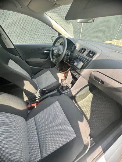 Volkswagen Polo 1.2 5 porte United (12)