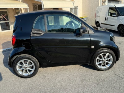 smart Fortwo 1000 52 kW MHD coupé passion (6)