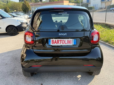 smart Fortwo 1000 52 kW MHD coupé passion (9)