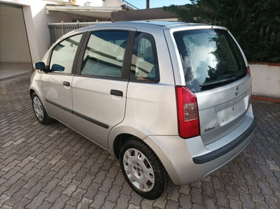 Fiat Idea 1.3 Multijet 16V Dynamic (3)