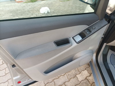 Fiat Idea 1.3 Multijet 16V Dynamic (5)