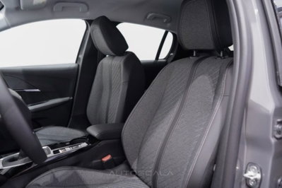 Peugeot 208 1.2 puretech Active s&s 100cv (11)