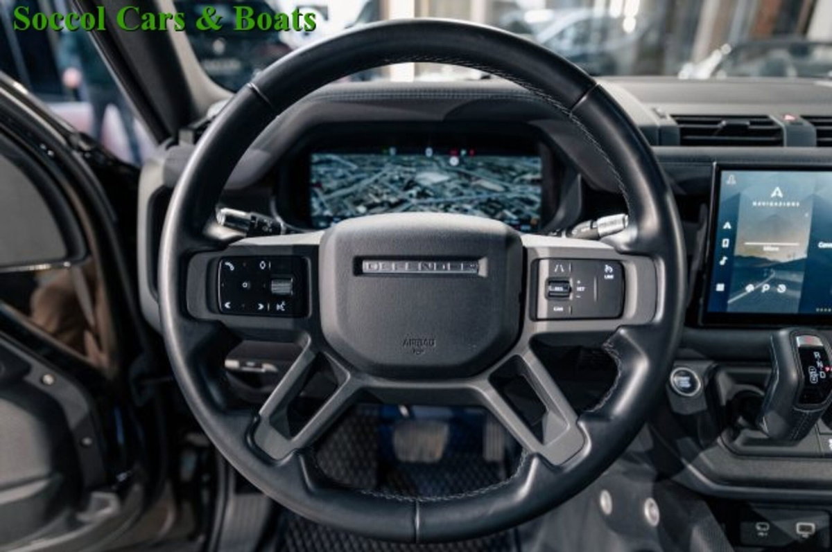 Land Rover Defender 110 3.0D I6 200 CV AWD Auto X-Dynamic HSE (13)
