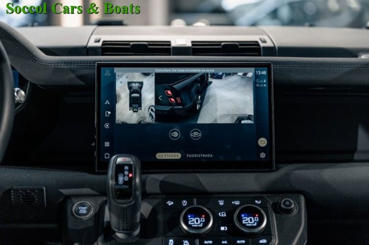 Land Rover Defender 110 3.0D I6 200 CV AWD Auto X-Dynamic HSE (20)