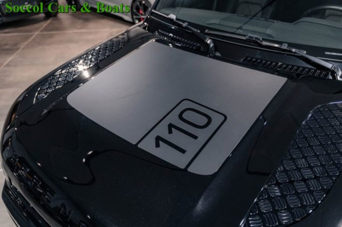 Land Rover Defender 110 3.0D I6 200 CV AWD Auto X-Dynamic HSE (8)