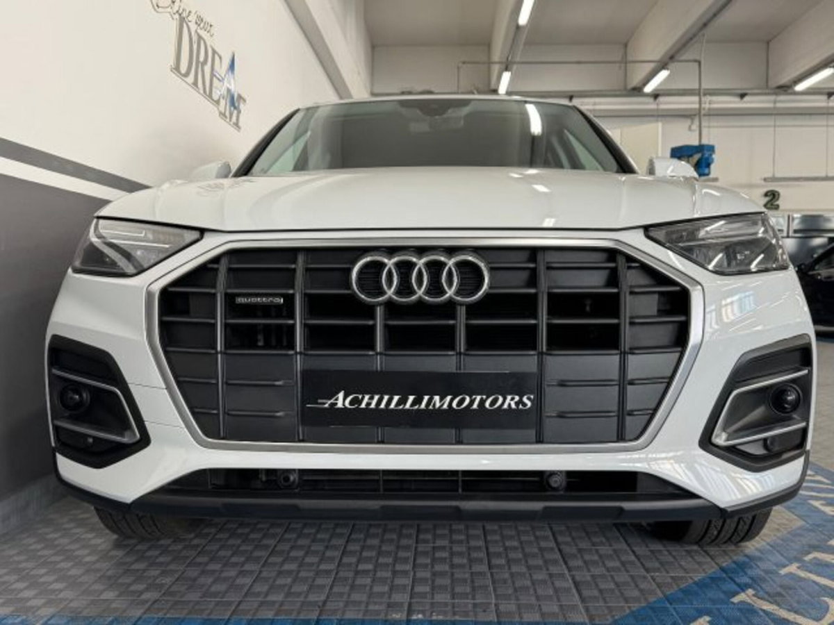 Audi Q5 40 TDI 204 CV quattro S tronic Business (5)
