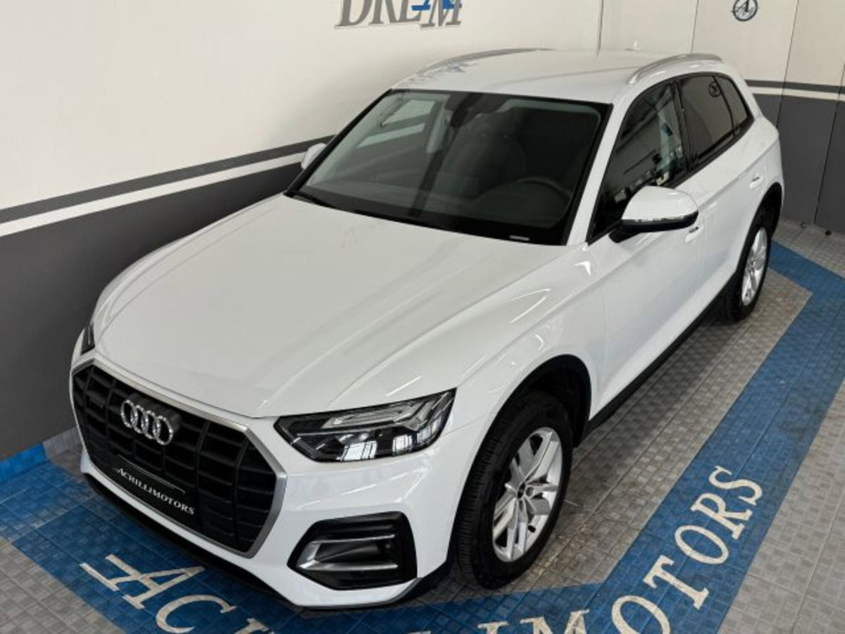 Audi Q5 40 TDI 204 CV quattro S tronic Business (8)