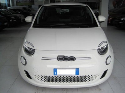 Fiat 500 Cabrio e Cabrio 42 kWh Icon (2)