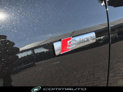 Audi A4 Avant 40 TDI quattro S tronic S line edition (13)