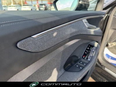 Audi A4 Avant 40 TDI quattro S tronic S line edition (20)
