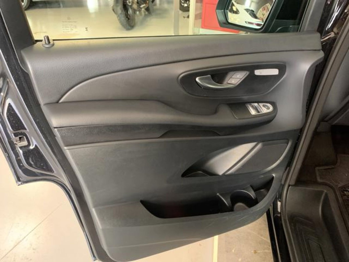 Mercedes-Benz Classe V 250 d Automatic Premium Long (8)