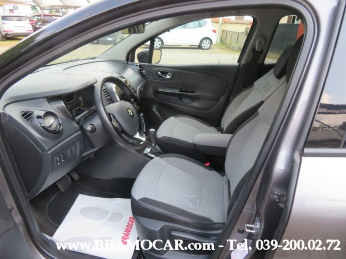Renault Captur 1.2 TCe 120 CV EDC Energy R-Link (13)