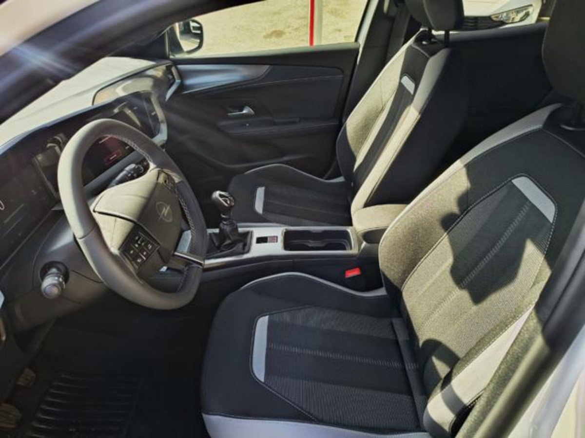 Opel Mokka 1.2 GS s&s 136cv (14)