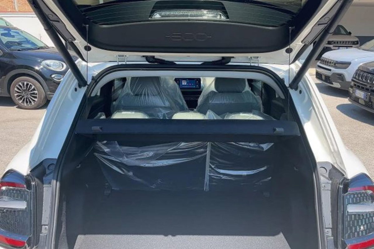 Fiat 600 1.2 hybrid La Prima 110cv auto (11)