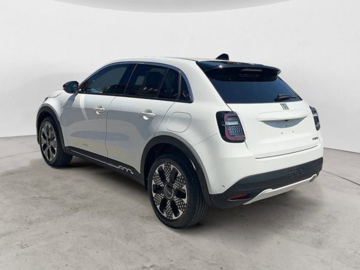Fiat 600 1.2 hybrid La Prima 110cv auto (4)