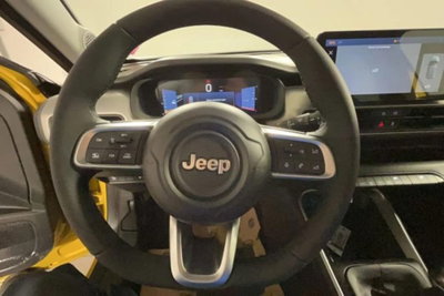 Jeep Avenger 1.2 turbo Summit fwd 100cv (17)