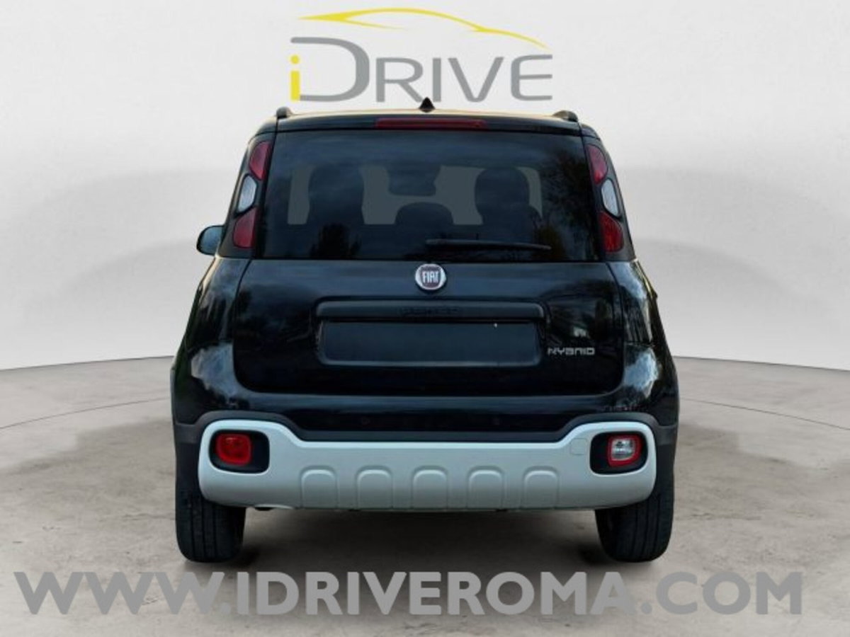 Fiat Panda 1.0 FireFly S&S Hybrid City Cross (5)