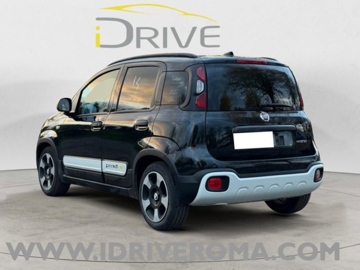 Fiat Panda 1.0 FireFly S&S Hybrid City Cross (6)