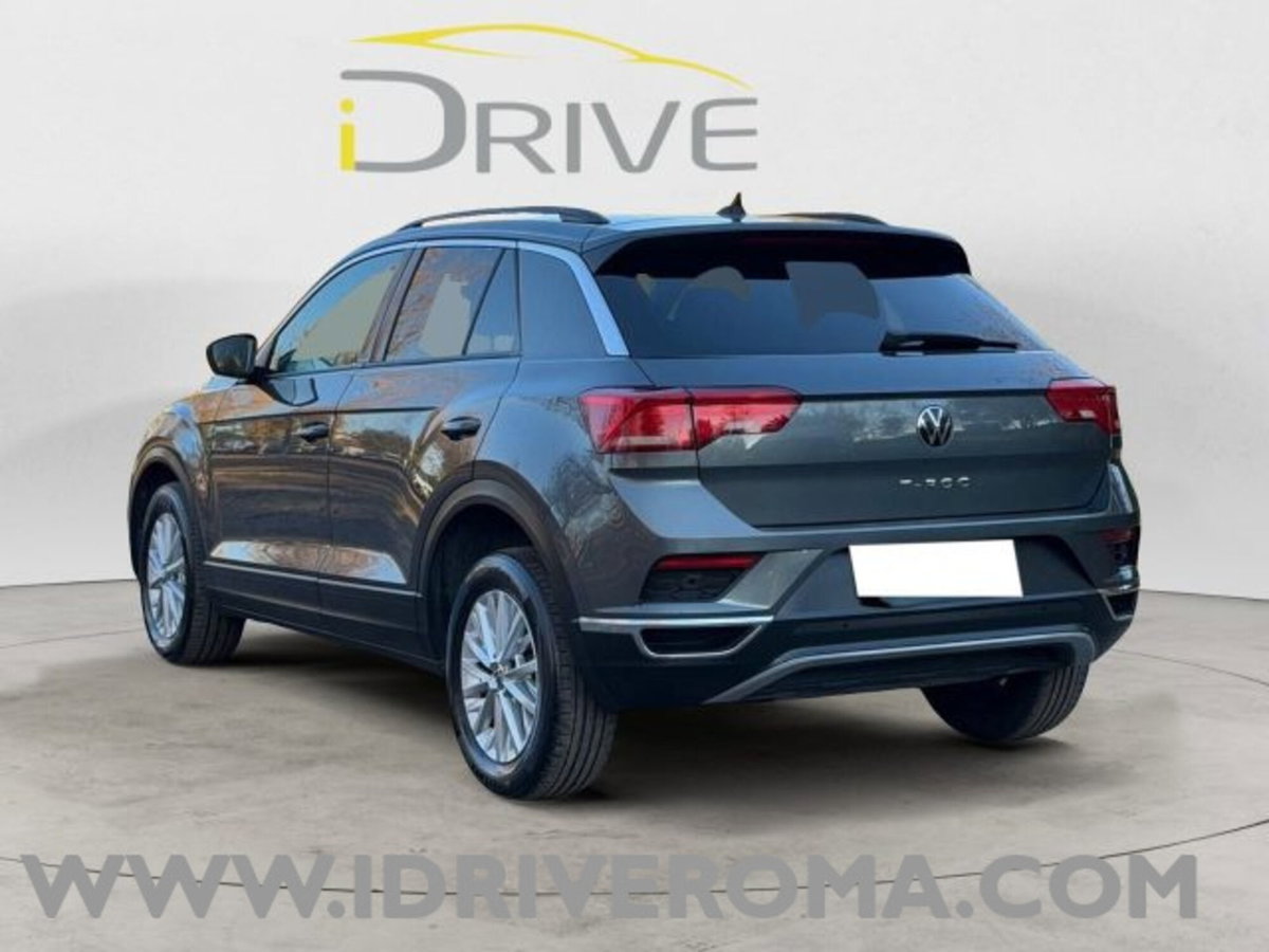 Volkswagen T-Roc 1.0 tsi Edition 110cv (6)
