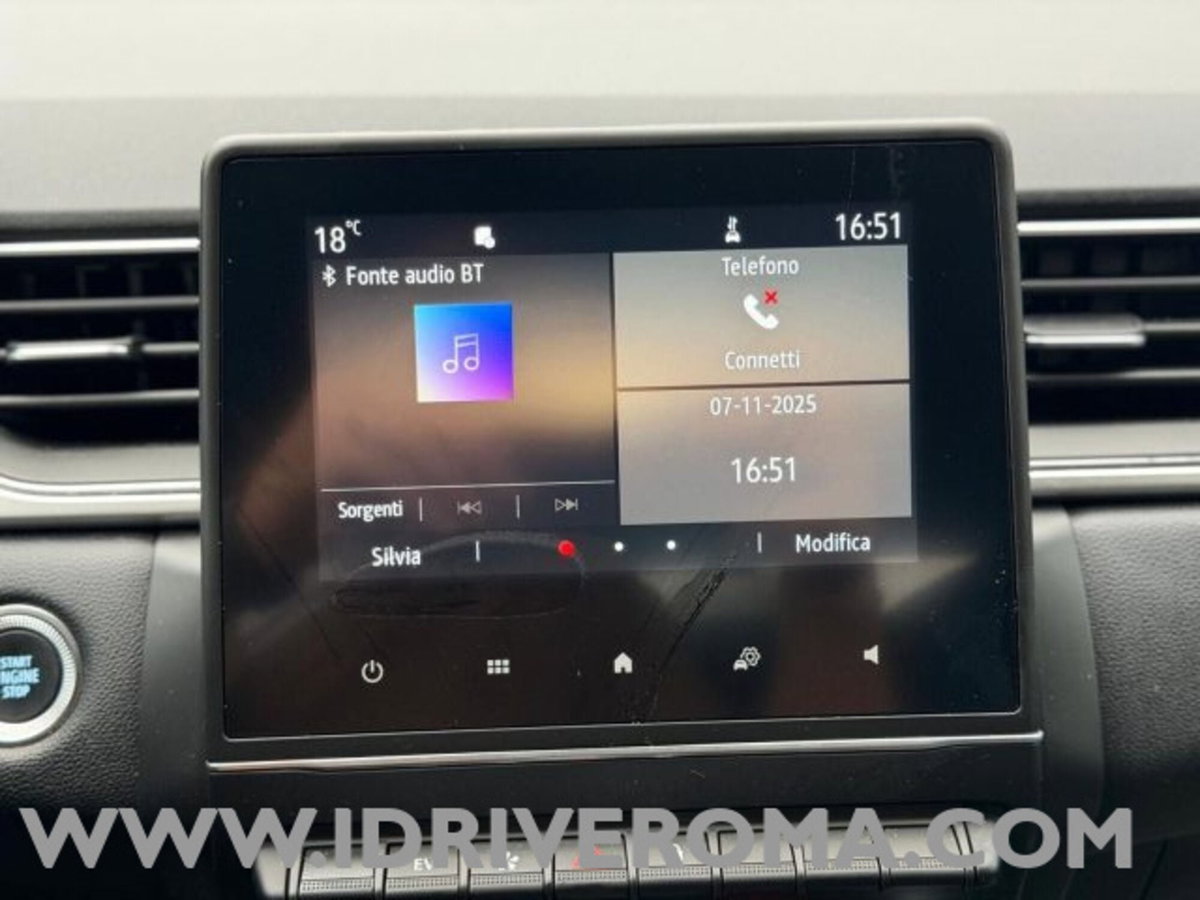 Renault Captur Full Hybrid E-Tech 145 CV Evolution (11)
