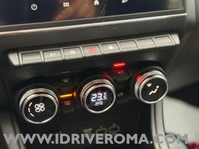 Renault Captur Full Hybrid E-Tech 145 CV Evolution (13)