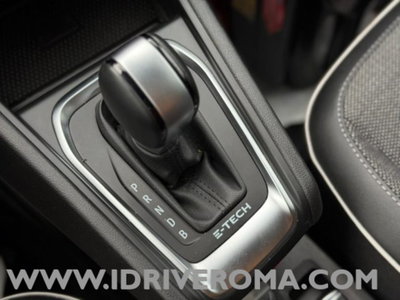Renault Captur Full Hybrid E-Tech 145 CV Evolution (15)