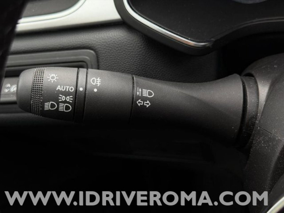 Renault Captur Full Hybrid E-Tech 145 CV Evolution (16)