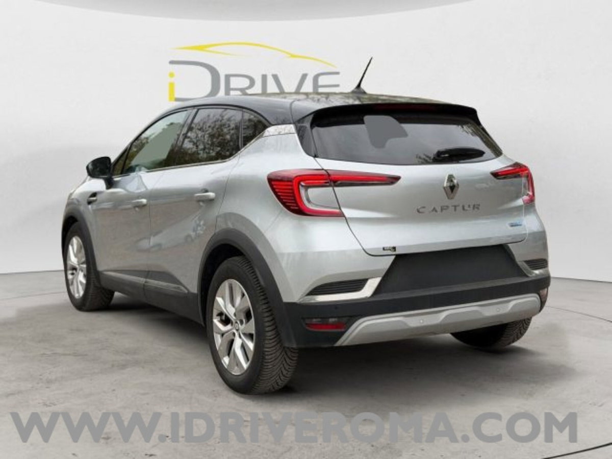 Renault Captur Full Hybrid E-Tech 145 CV Evolution (6)
