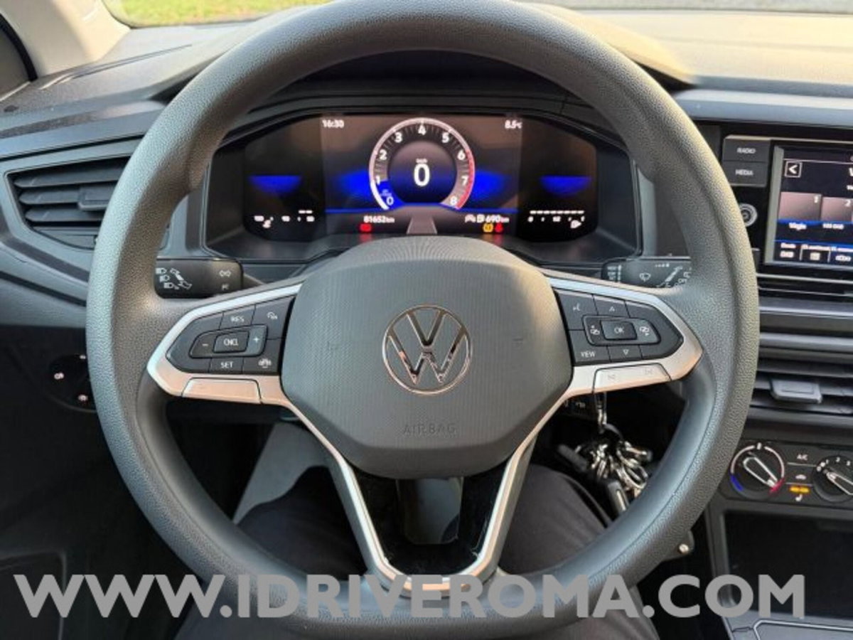 Volkswagen Taigo 1.0 tsi Edition 95cv (10)