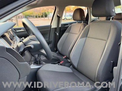Volkswagen Taigo 1.0 tsi Life 95cv (11)