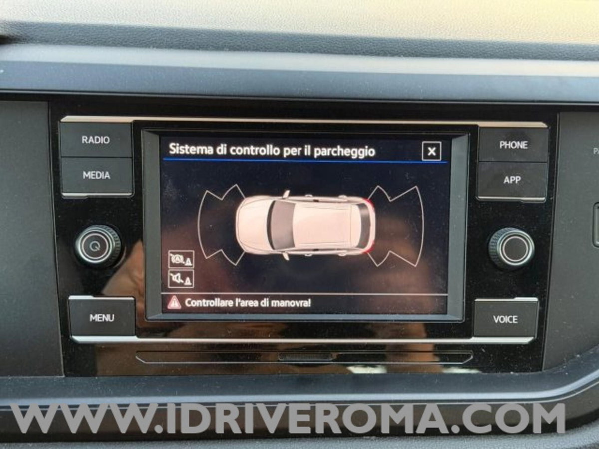 Volkswagen Taigo 1.0 tsi Edition 95cv (16)