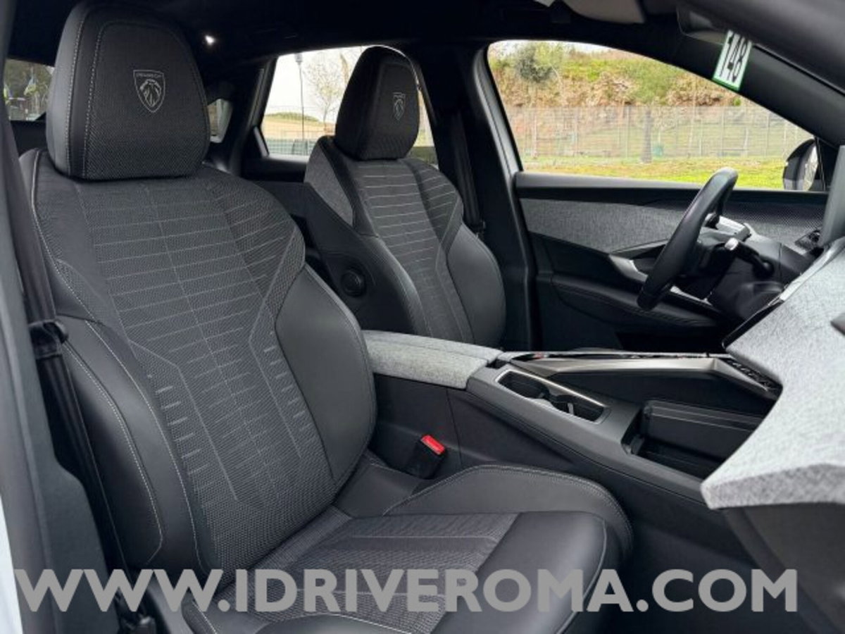Peugeot 3008 1.2 hybrid Allure Business 145cv e-dcs6 (8)