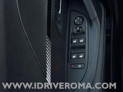 Peugeot 2008 PureTech 100 S&S Allure (16)